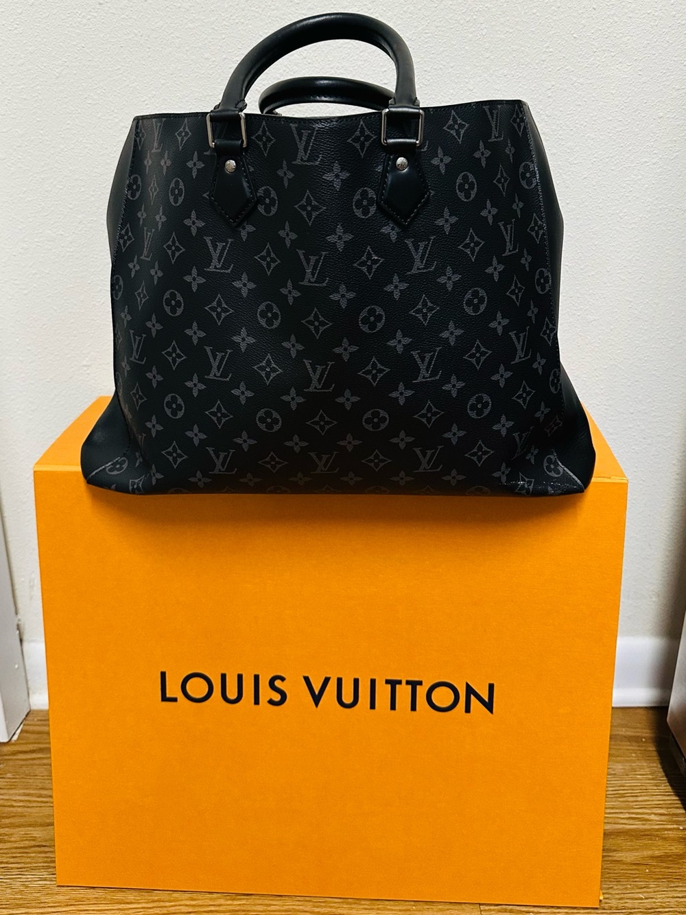 Louis Vuitton Grand Sac Monogram Eclipse M44733 Unisex Tote